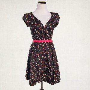 Trashy Diva Liz Hourglass Print Dress Sz 6 Fit and Flare